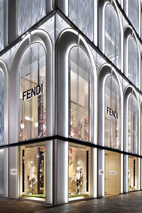 fendi ginza.